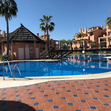 1197: 3 Bedroom Grd Floor Hacienda Del Sol * 埃斯特波纳